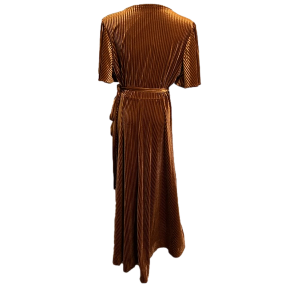 NWT Simplee Butterfly Sleeve Wrap Dress - Picture 5 of 10